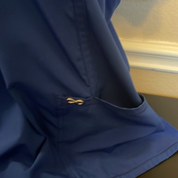 Infinity scrub set - Picture 2 of 9